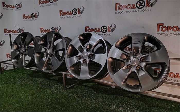 К-кт литых дисков R16 KIA 5х114,3/67,1/54 23687