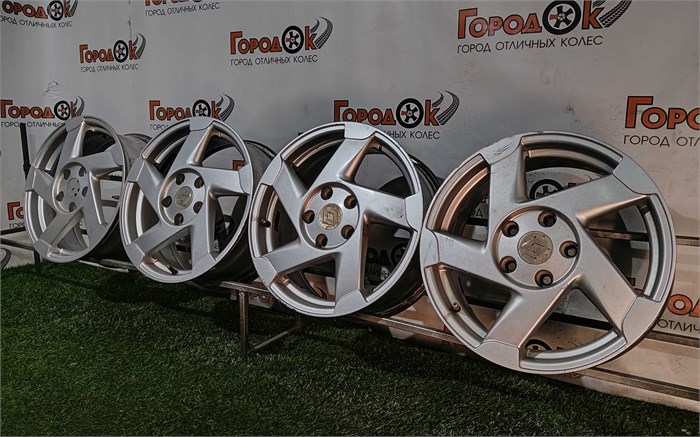 К-кт литых дисков R16 RENAULT 5х114,3/66,1/50 23722