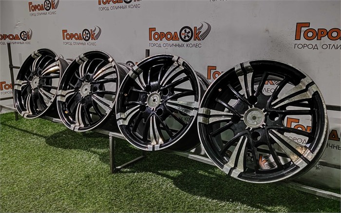 К-кт литых дисков R14 MITSUBISHI 4х114,3/67,1/35 23765