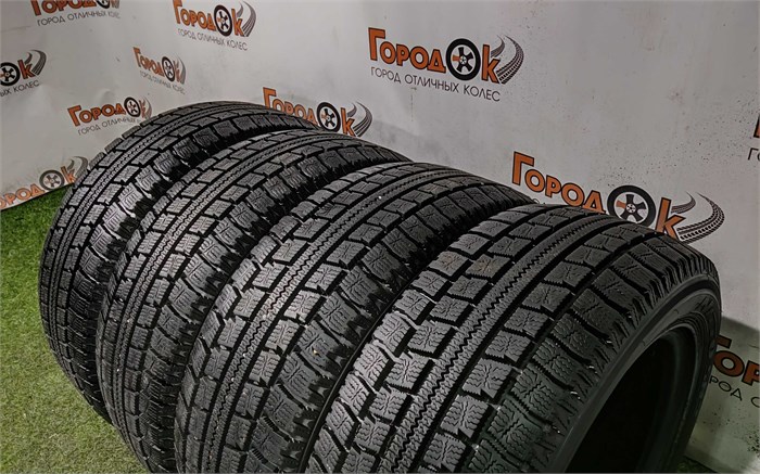 К-кт шин липучка  R16 Nitto 205х55 24203