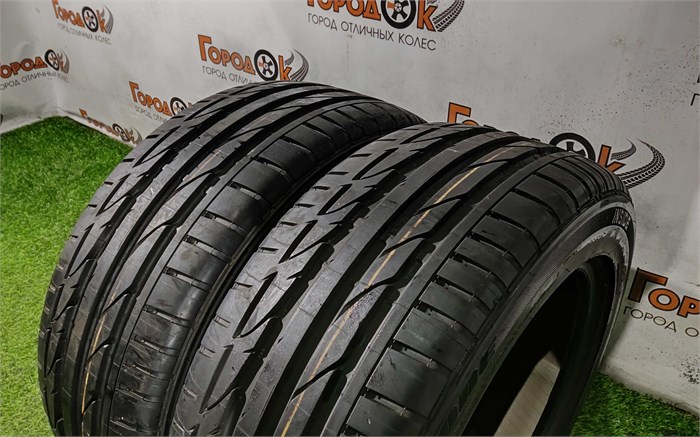 Пара шин лето R16 Bridgestone 215х55 24654